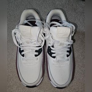 Nike Womens Air Max 90 White and Black Sneakers